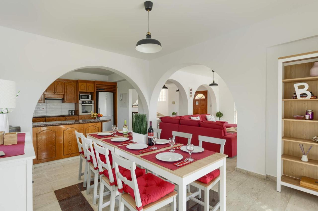 Villa Danae Coral Bay By Villa Plus Peyia Exterior photo